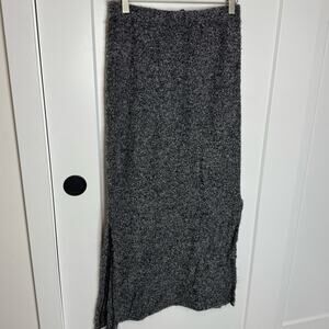 Peruvian Trading Co 100% Virgin Wool Gray Knit Midi Skirt Side Slits